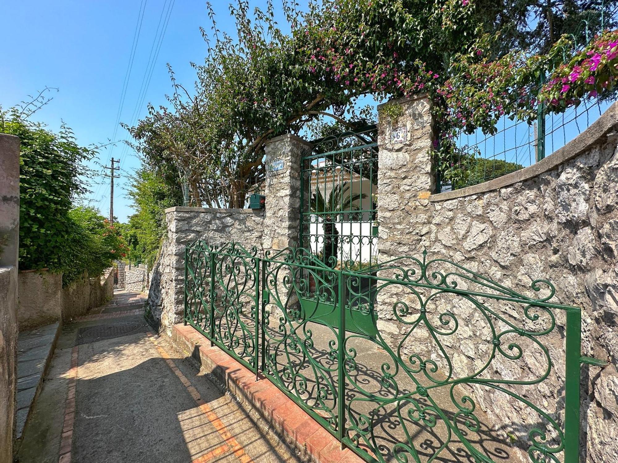 Dimora Storica Villa Pasquale Capri Exterior photo